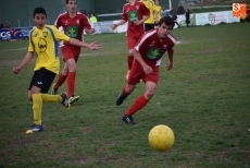 Foto 4 - El C.D Navega afianza su liderato en Alba de Tormes (0-4)