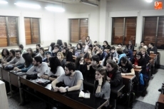 Foto 3 - Tomás Hijo encandila a los estudiantes de Bellas Artes con una charla sobre Tolkien