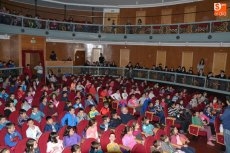 Foto 4 - ‘El Principito’ encandila a los escolares de Primaria mirobrigenses