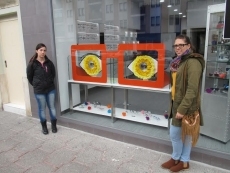 Foto 5 - Alumnos del Centro de FP ‘Hernández Vera’ decoran 8 escaparates de Santa Marta