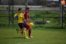 Foto 4 - Los juveniles de Alba vencen al C.D Navega tras una gran remontada (3-2)