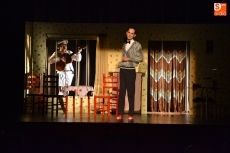 Foto 3 - La Andalucía de los años 30 también engancha al público mirobrigense