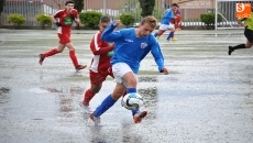 Foto 3 - El Navega, a toda vela ante Trinitarios