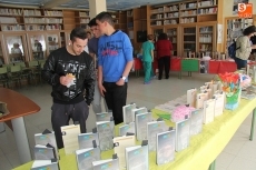 Foto 5 - El IES Ramos del Manzano abre un mercadillo de libros a favor de Unicef