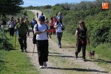 Foto 4 - La sexta Ruta del Contrabando se supera con cerca de 400 senderistas