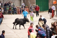 Foto 6 - La lluvia no impide un gran ambiente en el final de las fiestas de San Jorge