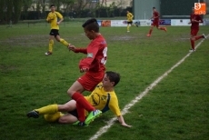 Foto 3 - El cadete de Alba sucumbe ante el Santa Marta bajo un intenso chaparrón (0-3)