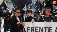 Foto 3 - Los sindicatos mayoritarios denuncian que “los recortes atentan contra la democracia y la salud...