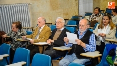 Foto 4 - El obispo de Osma-Soria ofrece una ponencia sobre la preparación al matrimonio