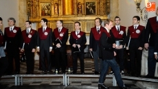 Foto 6 - Música para celebrar el aniversario del Coro universitario y Coro de Cámara de la USAL