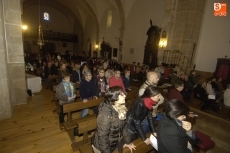 Foto 4 - Rocambolesca bajada del Cristo por culpa de la lluvia