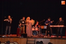 Foto 4 - El Día del Trabajador se cierra con rock celta y aires de folk