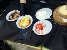 Foto 5 - Quesería La Antigua muestra a los alumnos del CRA Pérez Villanueva cómo se elabora el queso