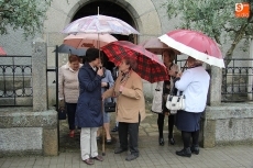 Foto 6 - La lluvia impide la procesión de la Santa Cruz