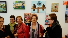 Foto 5 - Avesal expone los trabajos de manualidades en el Julián Sánchez 'El Charro'