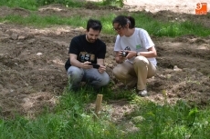 Foto 5 - Los niños elaboran un mural en el marco del Proyecto ‘Ruta de los Molinos’
