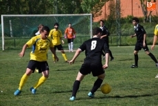 Foto 4 - Alba de Tormes C.F despide la liga en casa con victoria (2-1)