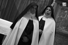 Foto 4 - Doce de la ONCE. Teatro en la iglesia