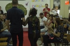 Foto 3 - Los alumnos de Peluquería demuestran sus habilidades en un sobresaliente concurso de recogidos