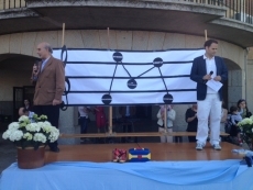 Foto 3 - El Colegio Marista celebra el mes de la Virgen María 