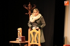 Foto 6 - El grupo de Teatro de Derecho lleva al escenario del Juan del Enzina 'La ratonera'