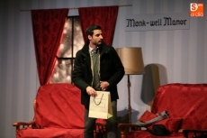 Foto 3 - El grupo de Teatro de Derecho lleva al escenario del Juan del Enzina 'La ratonera'