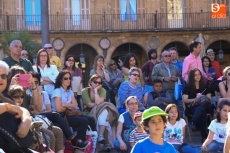 Foto 3 - 'La mujer de blanco', un espectáculo de vanguardia en la Plaza Mayor