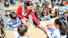Foto 5 - ‘Ilumina Castilla y León’ clausura la Feria del Libro con actividades para el público familiar