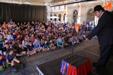 Foto 3 - Jordi Bertrán seduce al público salmantino con una obra de arte con títeres