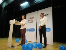 Foto 6 - Cirac anima a los ‘villorejos’ a mantener la mayoría absoluta del PP para dar estabilidad al...