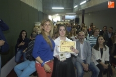 Foto 6 - Reconocimiento al esfuerzo y creatividad desplegada en el Concurso de Escaparates