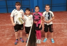 Foto 4 - Los Juegos Escolares de Pádel hacen parada en la ciudad