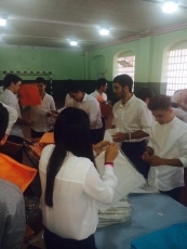 Foto 5 - Multitudinaria procesión de la familia salesiana en honor a María Auxiliadora