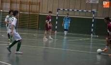 Foto 6 - El III Columnas recibe al Grupo Desportivo Valverde de Fundão