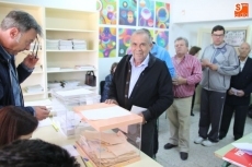 Foto 6 - Disminuye provisionalmente cuatros puntos la participación en las elecciones respecto a 2011 