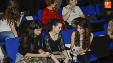 Foto 5 - La compañía Policopítero sube a escena la obra 'Salí a la calle y cambié el mundo'