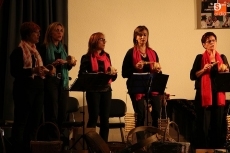 Foto 4 - Excelente concierto de despedida de los alumnos del Taller de Canto y Percusión 