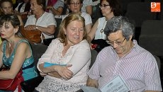 Foto 3 - El grupo de teatro Armonía ayuda a Afibrosal con una obra solidaria