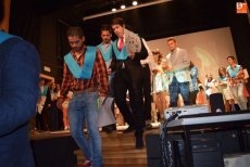 Foto 3 - Los alumnos del IES Leonardo Da Vinci celebran su graduación