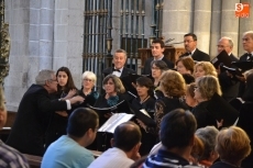 La coral ForuMúsica ofrece un concierto en la Catedral