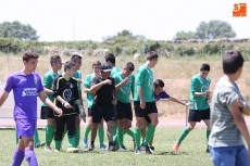 El CDF Vitigudino celebra el ascenso a Primera División con una nueva victoria frente al Jai-Alai...