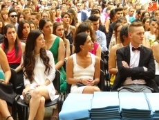 Foto 5 - La promoción 2011-2015 de Filología de la USAL disfruta de su feliz despedida