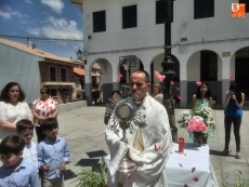 Foto 4 - Bendición sobre los niños y los abuelos de Ledrada