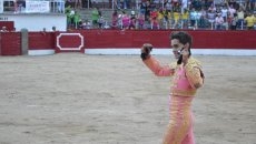 Foto 3 - Escudero lucha, y gana