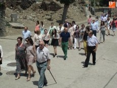 Foto 3 - Los niños protagonizan la bendición del Santísimo en Salvatierra de Tormes