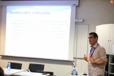 Foto 4 - El estudio de las élites políticas, a debate en la Universidad