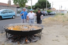Foto 3 - 300 personas disfrutan de la Paella de fin de fiestas