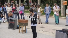 Foto 3 - El cuentacuentos del grupo Katúa conquista a los más pequeños