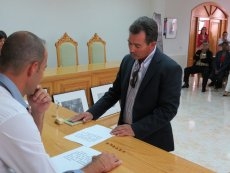 Foto 5 - El ‘popular’ Julián Barrera, reelegido alcalde de Villoria, el segundo municipio de mayor...