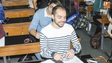 Foto 4 - Nervios y normalidad en la primera jornada de las Pruebas de Acceso a la Universidad 